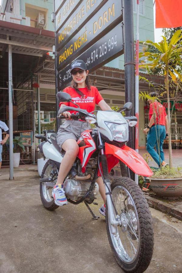 Jasmine Hostel And Motorbike Tours Ha Giang Esterno foto